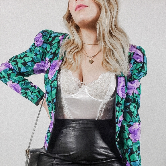 Meet your Posher, Alysa - Picture 1 of 1